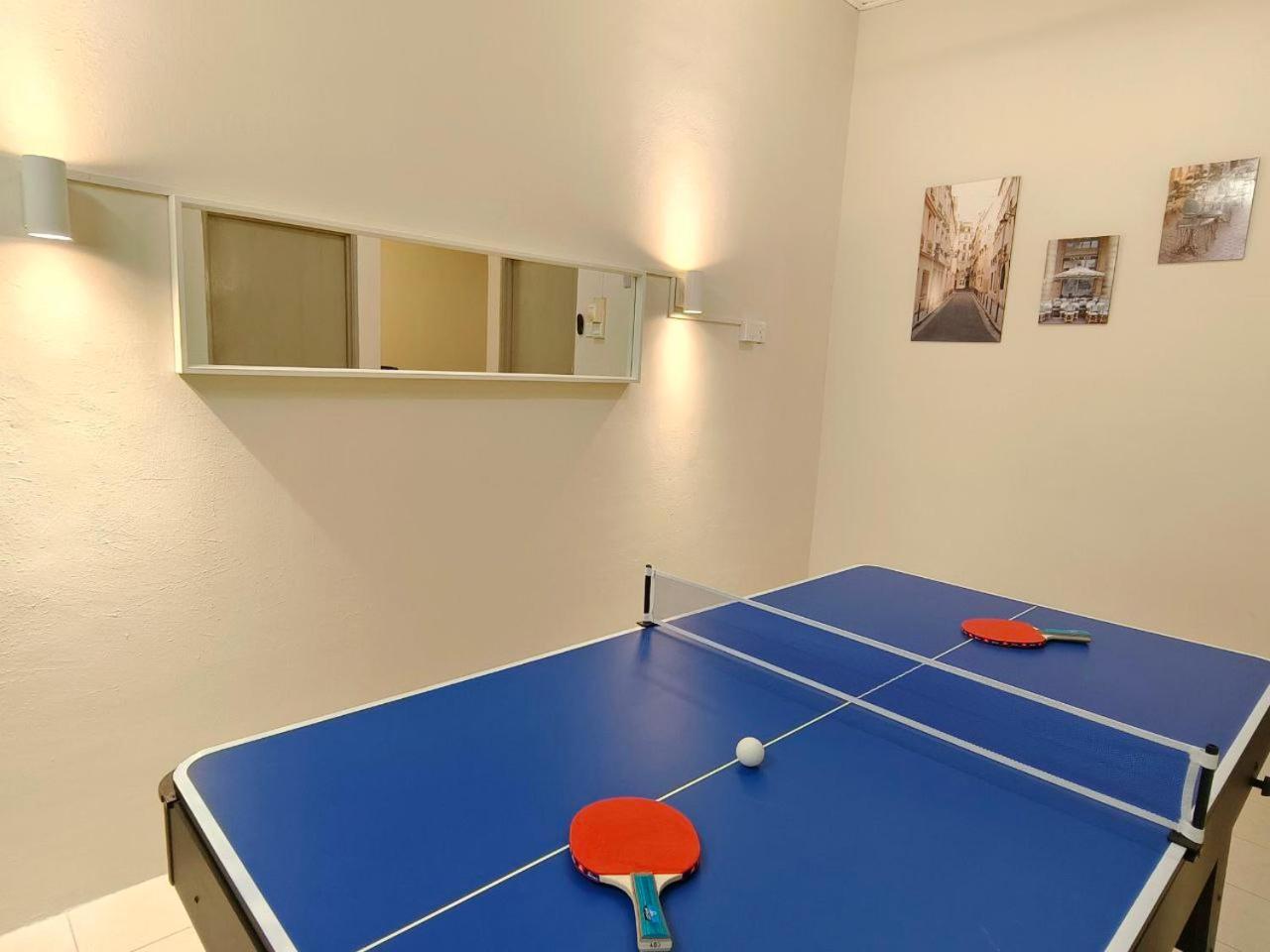 Newcastle Seri Impian Snooker Ping Pong Neflix Kluang Exterior photo